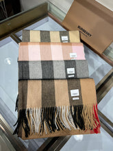 China Replica Burberry Scarf 70usd Only